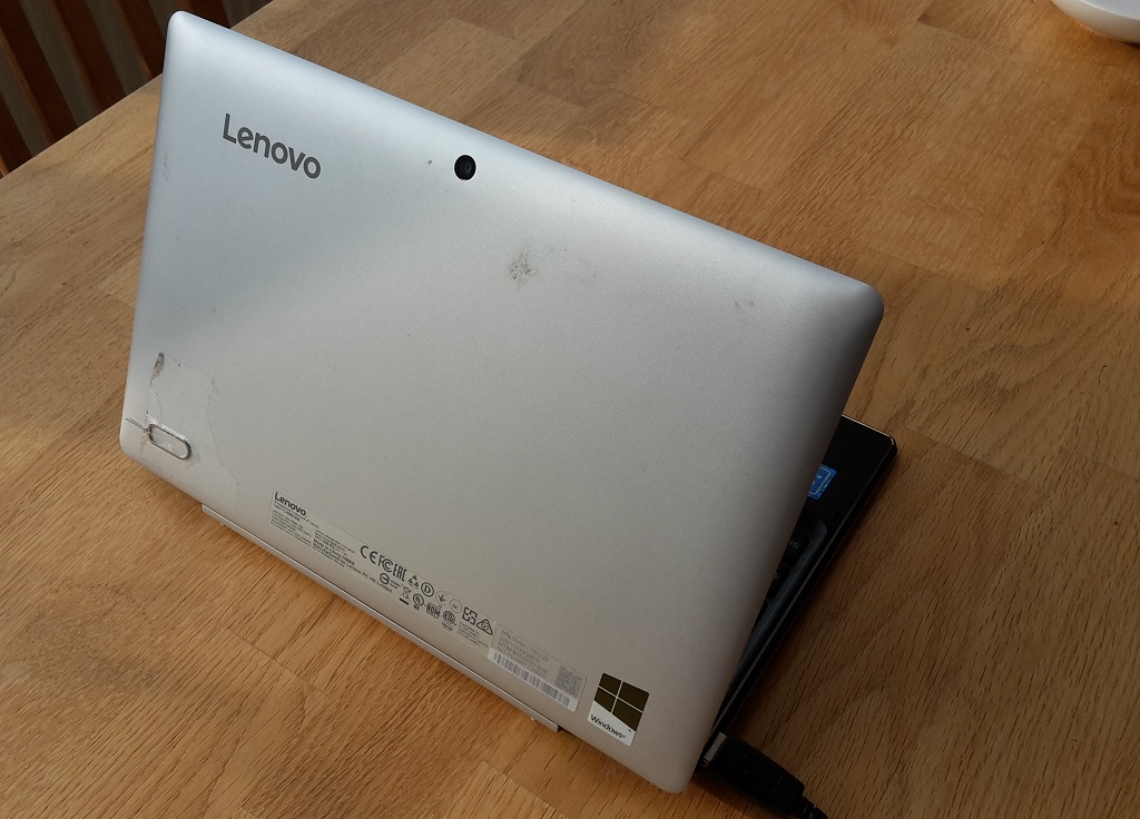 Lenovo Tablet Windows mit Tastatur